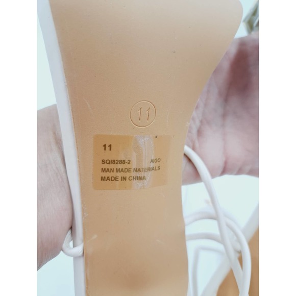 Cape Robbin Aigo Cream Lace Up Leg  Clear Strap Goldtone Studs 11 - Picture 7 of 8